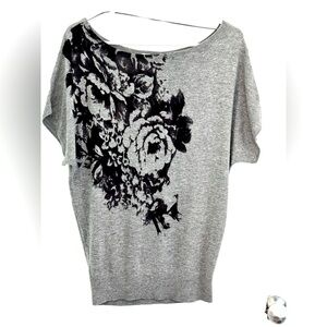 Worthington Rose Short Sleeve Sweater Top